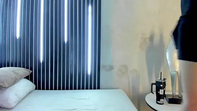 Val_Guerra — SPREAD ASS