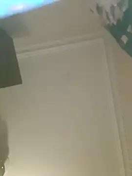 Virginass2000 —    squeez ass pussy