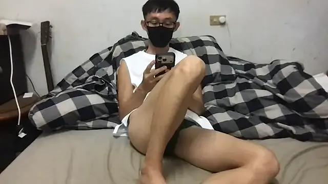 winds1069 on StripChat