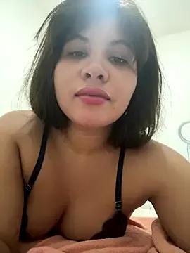 Freechat Yara0k on StripChat